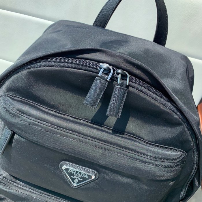 202105SS新作 Prada プラダ メンズ リュックバックスーパーコピー