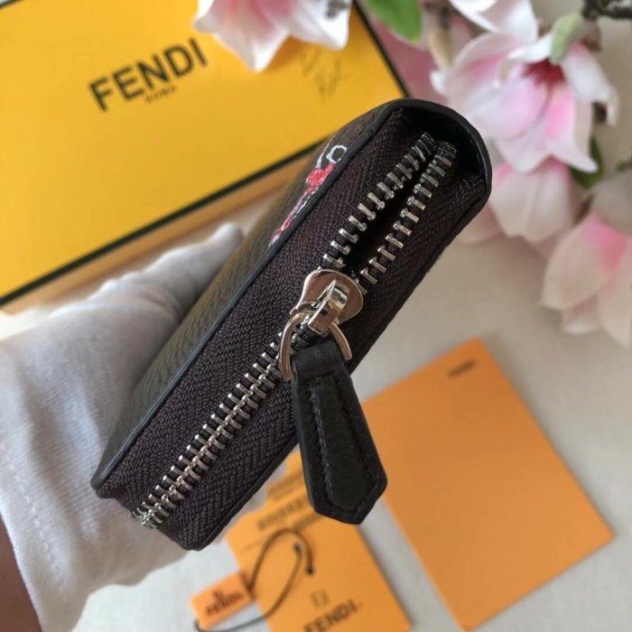 2020SSフェンディ FENDI 新作通販長財布 スーパーコピー