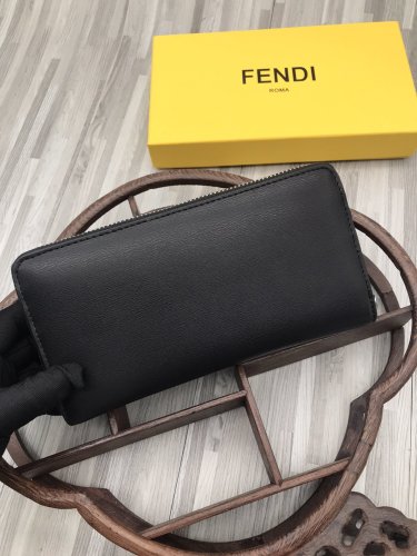 2020SSフェンディ FENDI 新作通販長財布 スーパーコピー