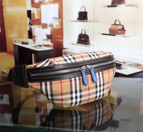 2020SS新作 Burberry バーバリー メンズ ショルダーバック スーパーコピー