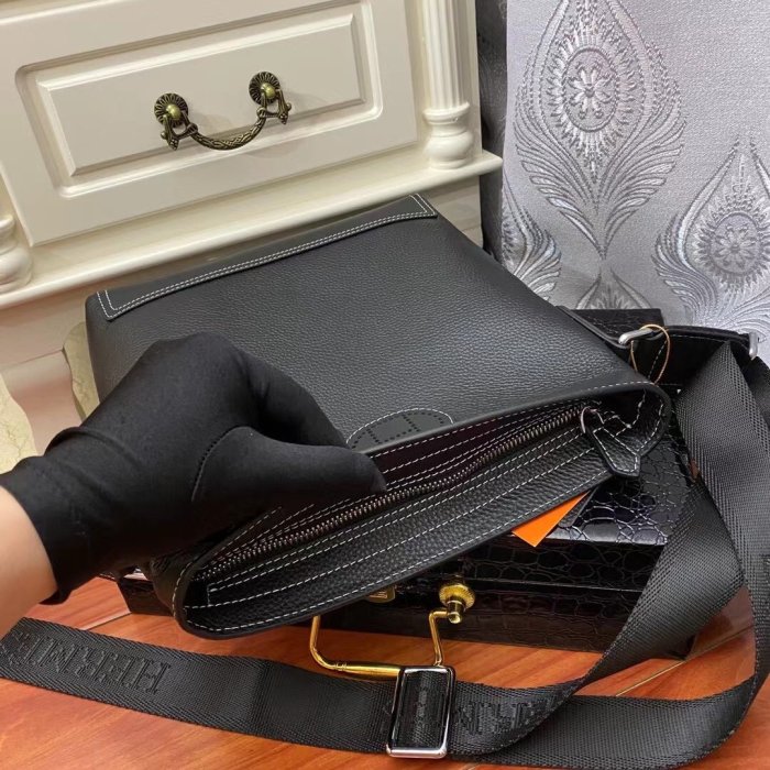 202105SS新作 エルメス Hermes メンズ ショルダーバックスーパーコピー