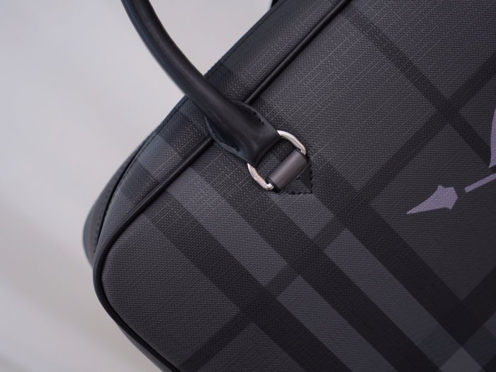 2021SS新作 Burberry バーバリー メンズ ハンドバックスーパーコピー