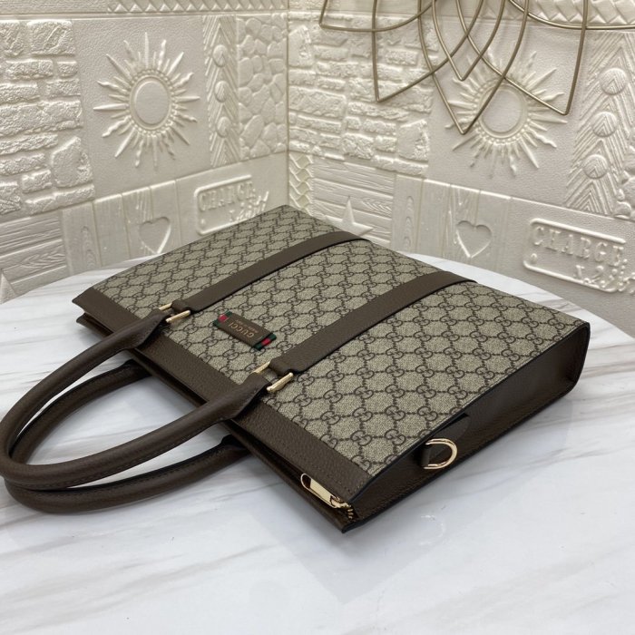 202103SS新作 Gucci グッチ メンズ ハンドバックスーパーコピー