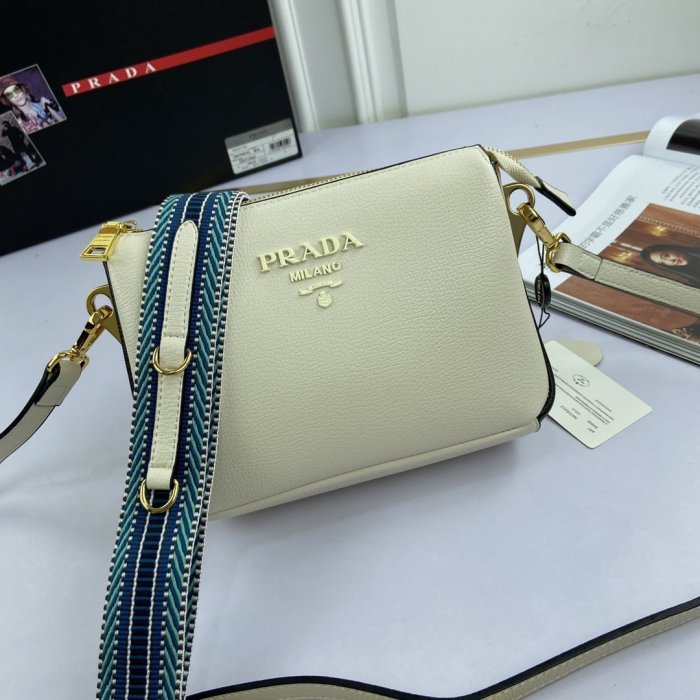 2021SS新作 Prada プラダ レディース ショルダーバックスーパーコピー