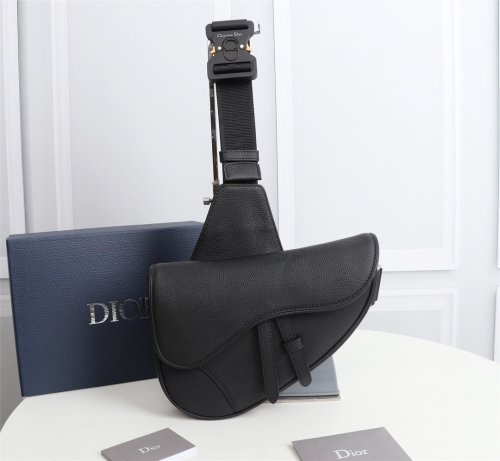 2021SS新作 Dior ディオール メンズ ショルダーバック スーパーコピー