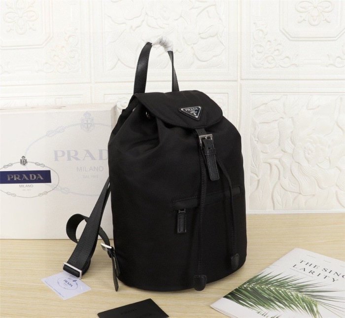202103SS新作レディース Prada プラダ リュックバックスーパーコピー