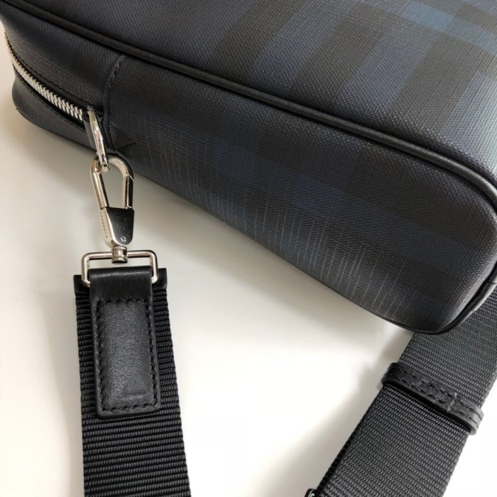 2020SS新作 Burberry バーバリー メンズ ハンドバックスーパーコピー