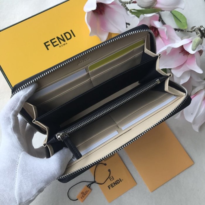 2020SSフェンディ FENDI 新作通販長財布 スーパーコピー