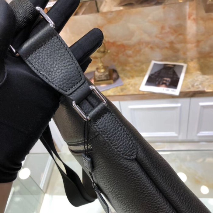 2020SS新作 Gucci グッチ メンズ ショルダーバックスーパーコピー