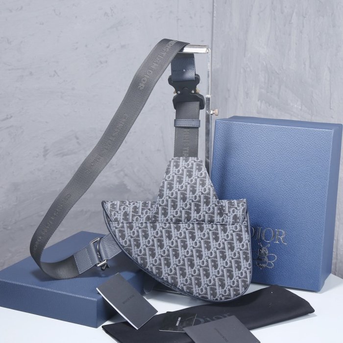 2021SS新作 Dior ディオール メンズ ショルダーバック スーパーコピー