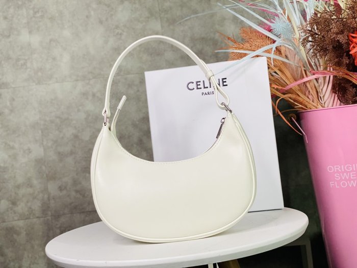 202103SS新作 Celine セリーヌ レディースショルダーバッグスーパーコピー