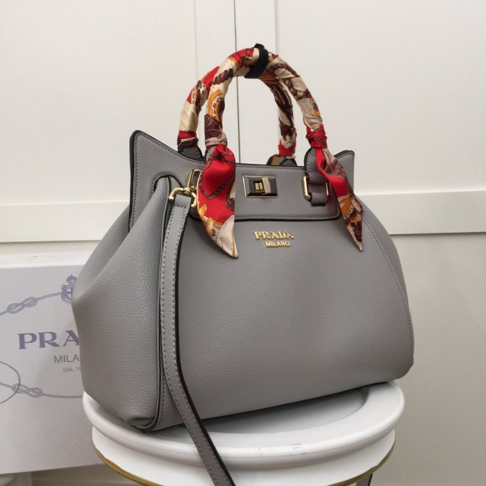 2021SS新作 Prada プラダ レディースハンドバックスーパーコピー