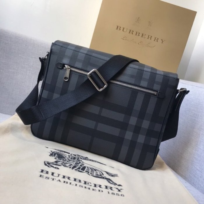 2020SS新作 Burberry バーバリー メンズ ショルダーバック スーパーコピー