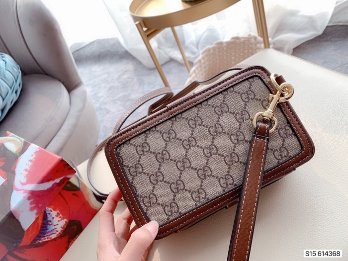 2020SS新作Gucci グッチ レディースショルダーバッグスーパーコピー