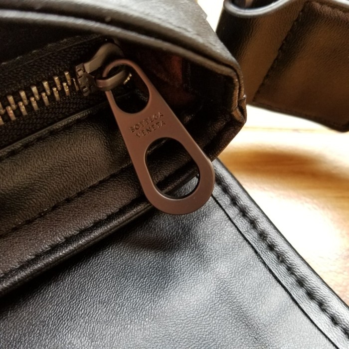 2020SS新作 Bottega Veneta ボッテガヴェネタ ショルダーバッグスーパーコピー