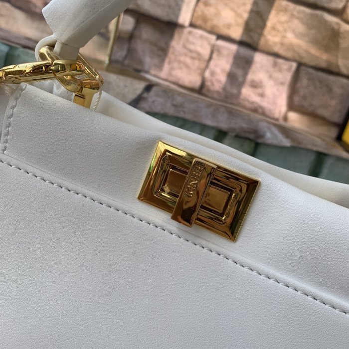 2020SS新作 FENDI フェンディ レディース ショルダーバック スーパーコピー