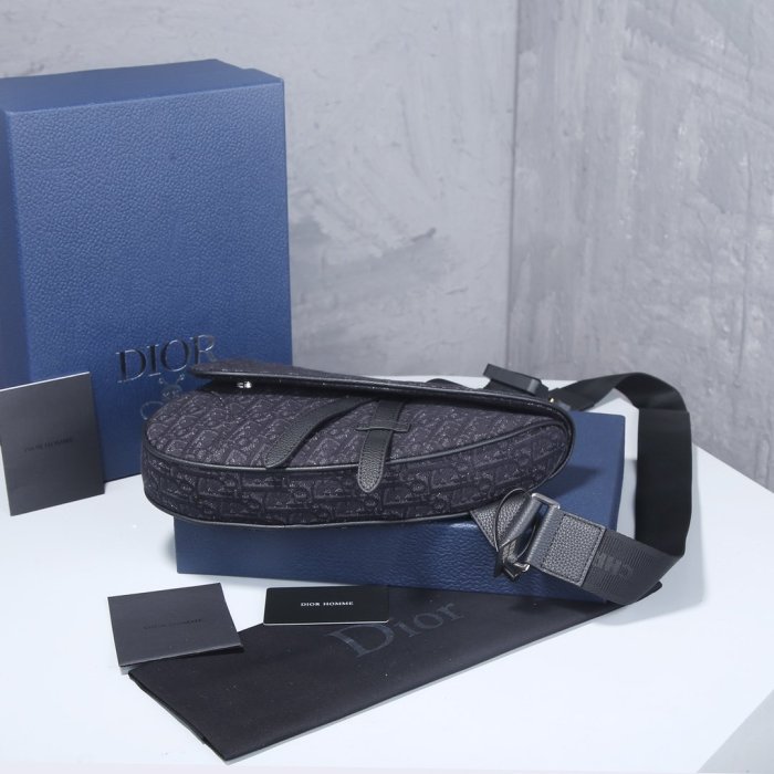 2021SS新作 Dior ディオール メンズ ショルダーバック スーパーコピー