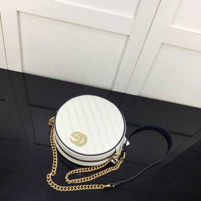 2021SS新作Gucci グッチ レディースショルダーバッグスーパーコピー