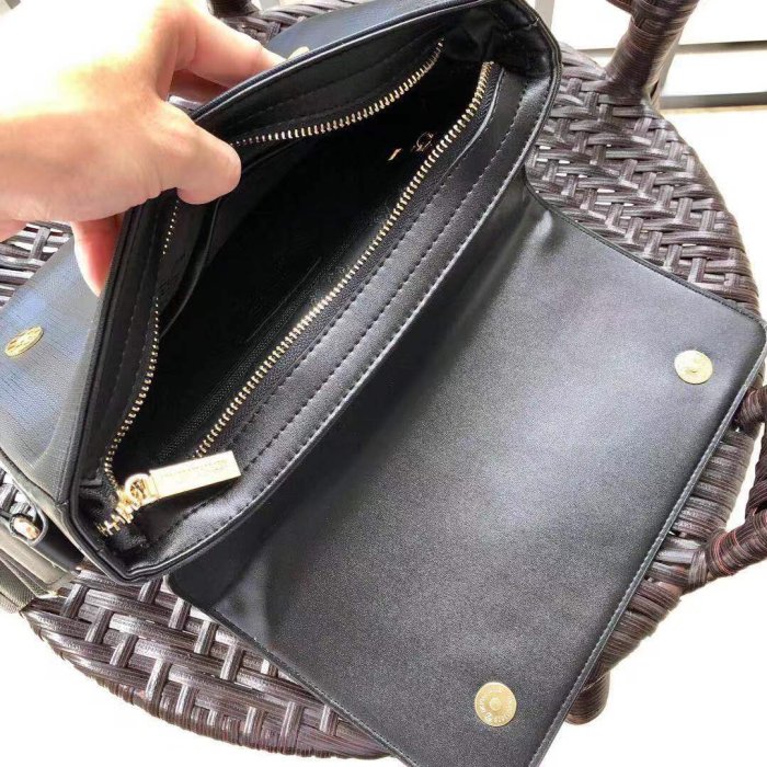 202105SS新作 Burberry バーバリー メンズ ショルダーバック スーパーコピー