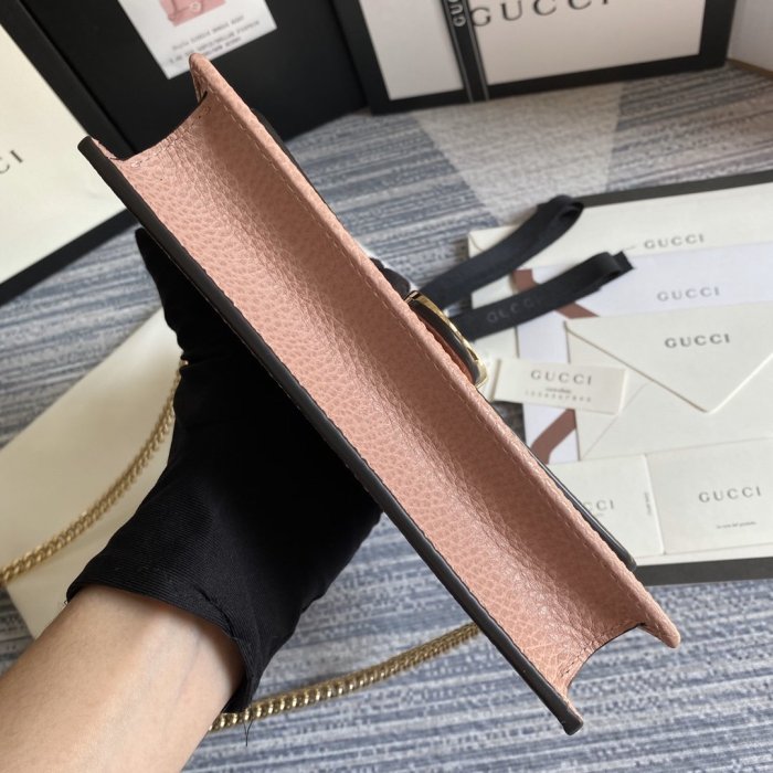 2021SS新作Gucci グッチ レディースショルダーバッグスーパーコピー
