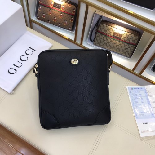 2021SS新作 Gucci グッチ メンズ ショルダーバックスーパーコピー