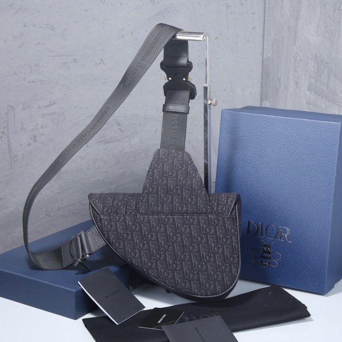 2021SS新作 Dior ディオール メンズ ショルダーバック スーパーコピー