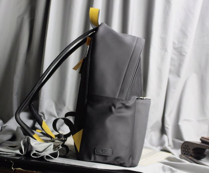 202103SS新作 FENDI フェンディリュックバックスーパーコピー