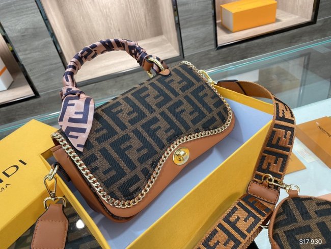202103SS新作 FENDI フェンディ レディースショルダーバックスーパーコピー