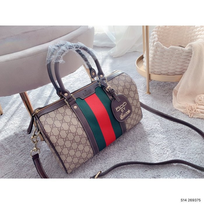 2021SS新作Gucci グッチ レディースショルダーバッグスーパーコピー