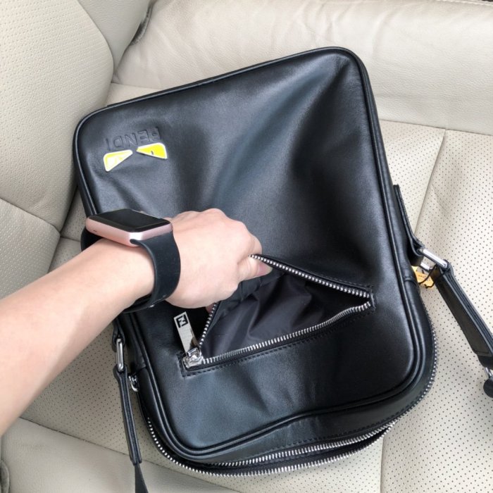 2020SS新作 FENDI フェンディ ショルダーバック スーパーコピー