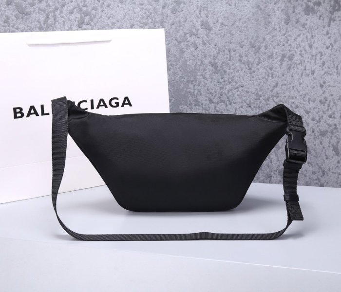 2020SS新作 Balenciaga バレンシアガ メンズ ショルダーバック スーパーコピー