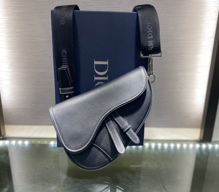 202103SS新作 Dior ディオール メンズ ショルダーバックスーパーコピー
