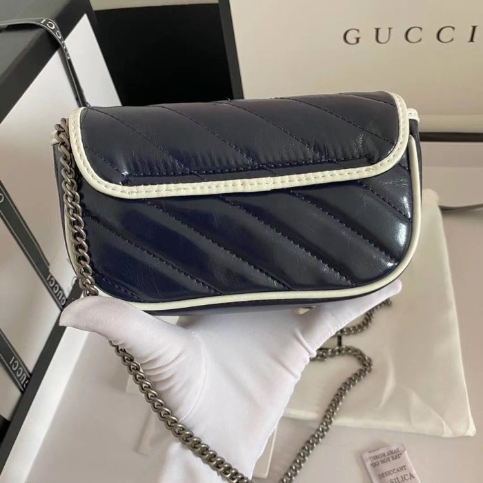202103SS新作Gucci グッチ レディースショルダーバッグスーパーコピー