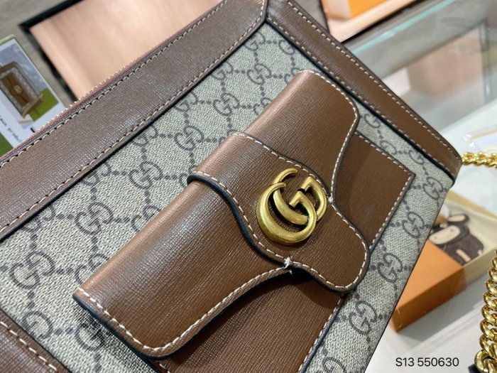 202103SS新作Gucci グッチ レディースショルダーバッグスーパーコピー