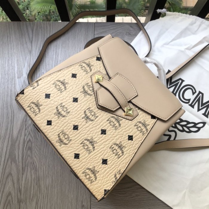 2020SS新作 MCM エムシーエム レディース リュック バック スーパーコピー