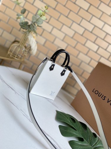 202103新作 Louis Vuitton ルイヴィトン ショルダーバッグスーパーコピー