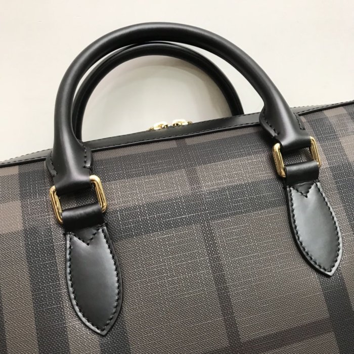 2020SS新作 Burberry バーバリー メンズ ハンドバックスーパーコピー