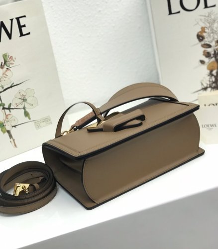 202106SS新作 LOEWE ロエベ レディース ショルダーバッグスーパーコピー