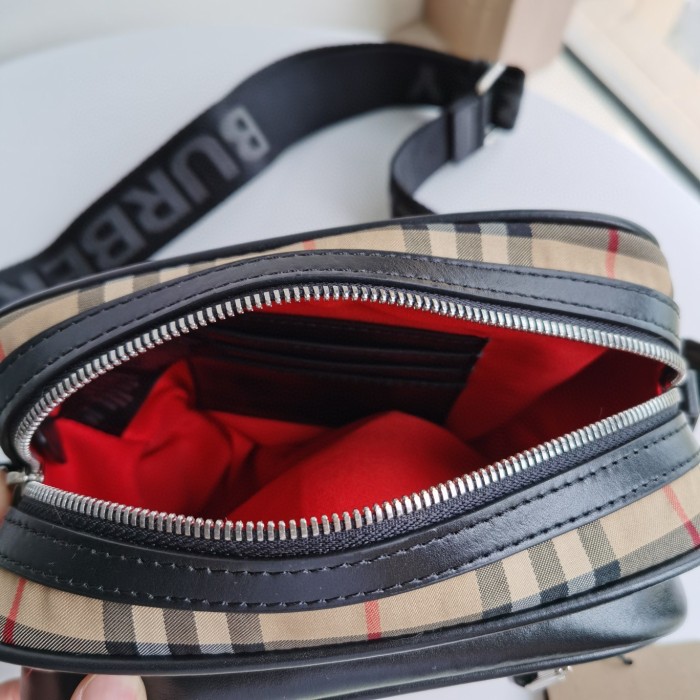 202103SS新作 Burberry バーバリー メンズ ショルダーバック スーパーコピー