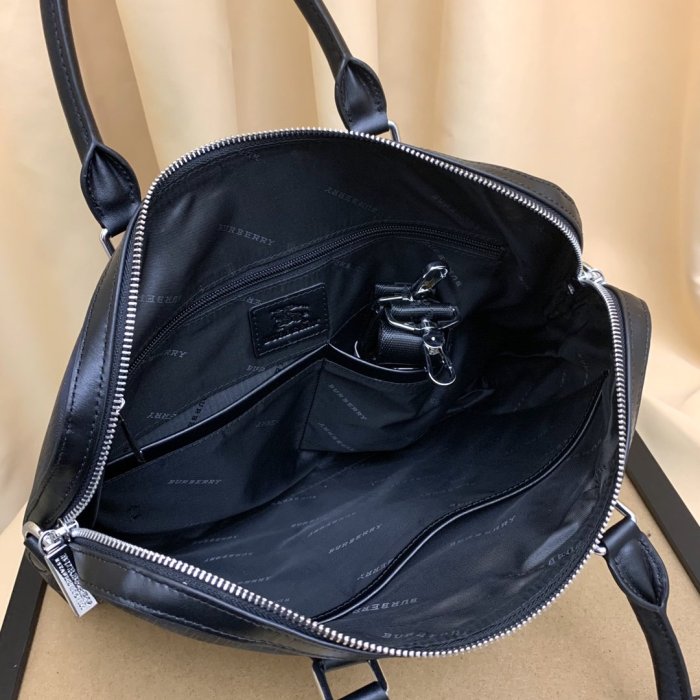 2020SS新作 Burberry バーバリー メンズ ハンドバックスーパーコピー