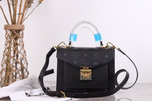 2020SS新作 MCM エムシーエム レディース ショルダーバック スーパーコピー