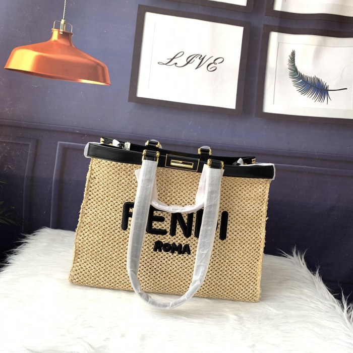 202106SS新作 FENDI フェンディ レディース ハンドバックスーパーコピー