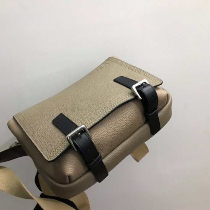 202106SS新作 LOEWE ロエベ メンズ ショルダーバッグ スーパーコピー