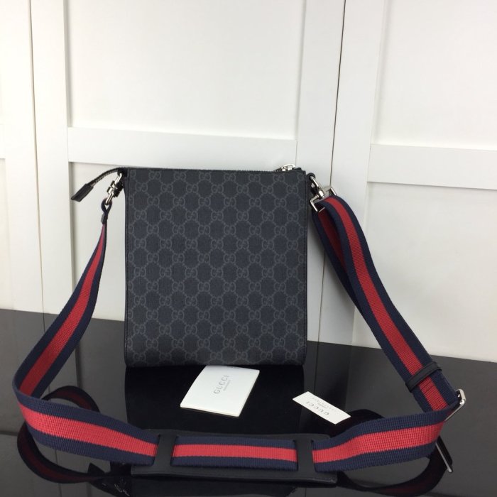 202105SS新作Gucci グッチ メンズ ショルダーバックスーパーコピー