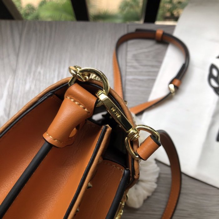 2020SS新作 MCM エムシーエム レディース ショルダーバック スーパーコピー