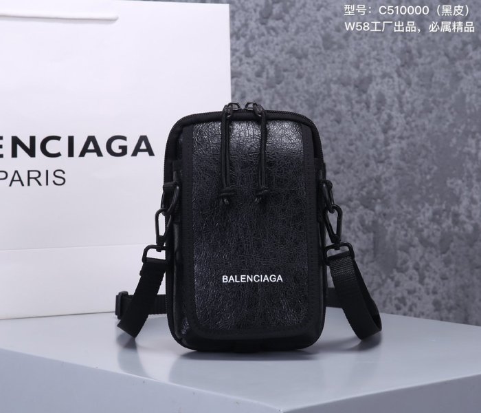 2020SS新作 Balenciaga バレンシアガ メンズ ショルダーバック スーパーコピー