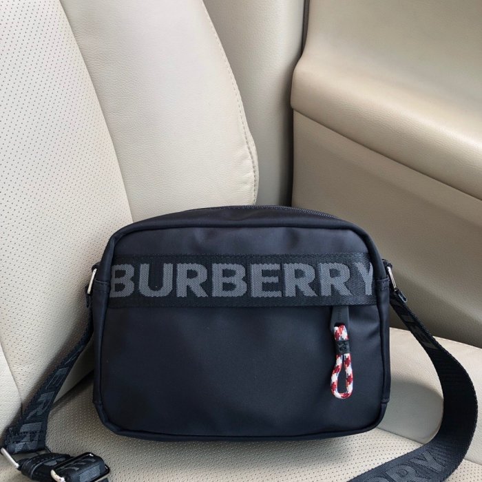 2020SS新作 Burberry バーバリー メンズ ショルダーバック スーパーコピー