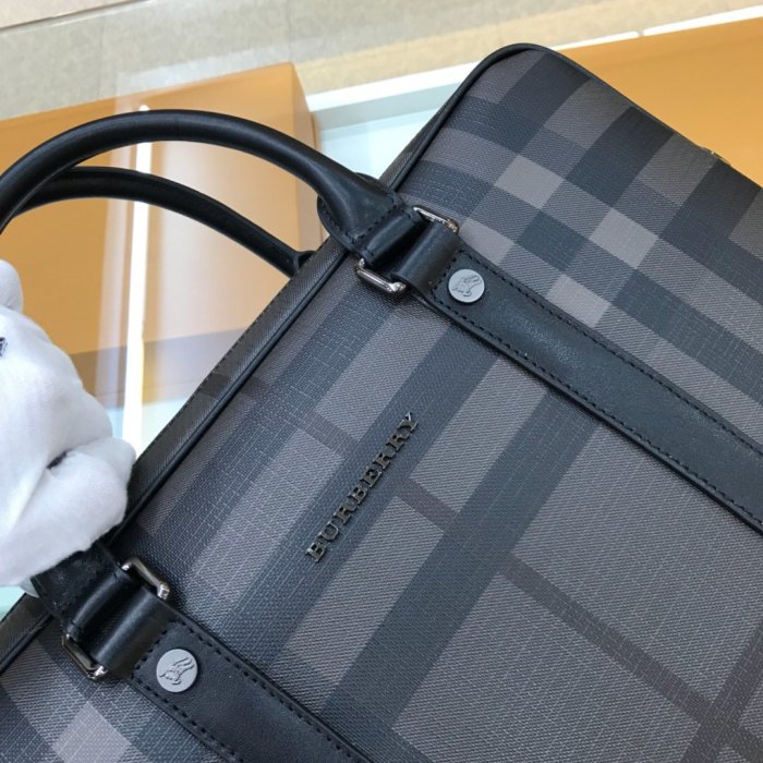 2021SS新作 Burberry バーバリー メンズ ハンドバックスーパーコピー