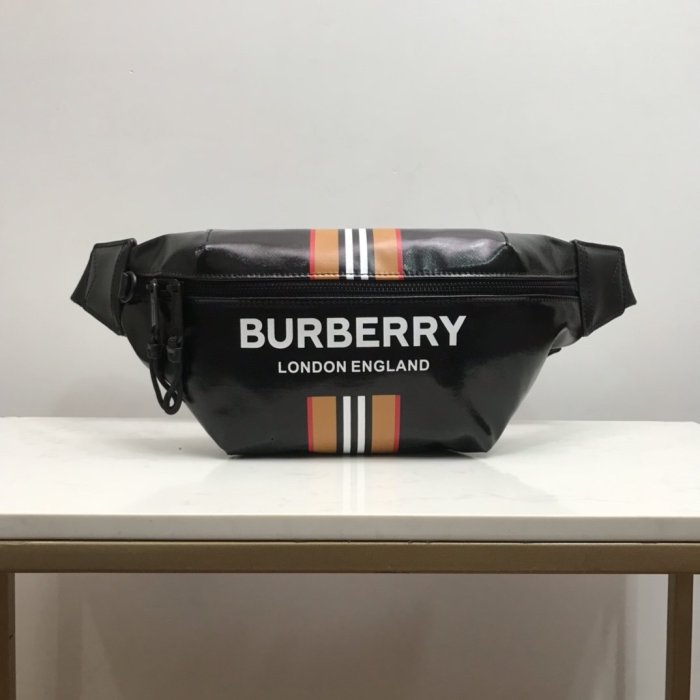 2020SS新作 Burberry バーバリー メンズ ショルダーバック スーパーコピー