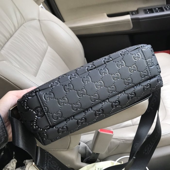 2020SS新作 Gucci グッチ メンズ ショルダーバックスーパーコピー